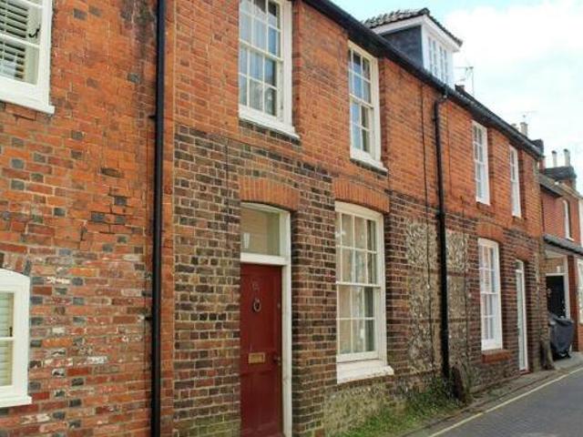 House for rent in The Close, Hampshire
