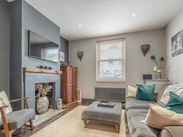 House for sale in Lambourn, West Berkshire