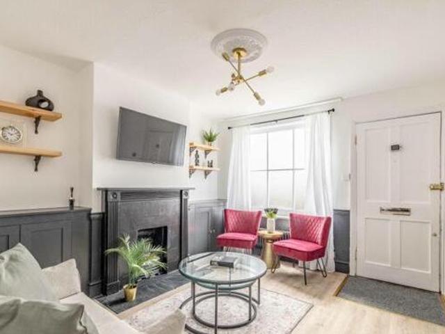 House for sale in Lambourn, West Berkshire