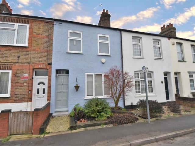 Terraced House for rent in West Drayton