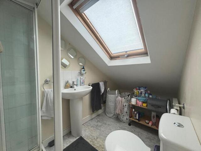 Cottage for rent in Cat Hill