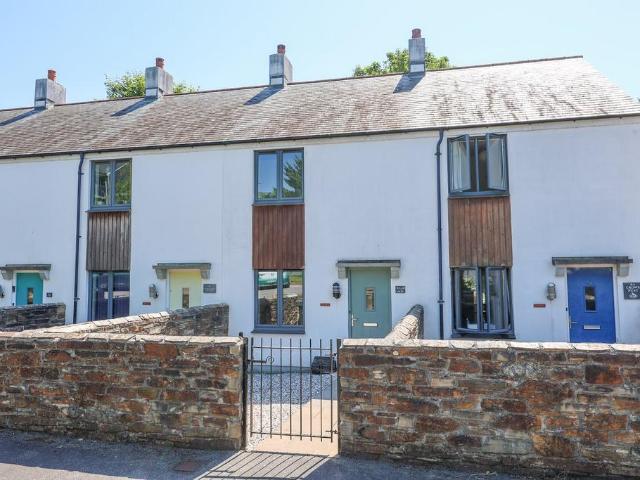 House for sale in St. Austell Bay, Cornwall