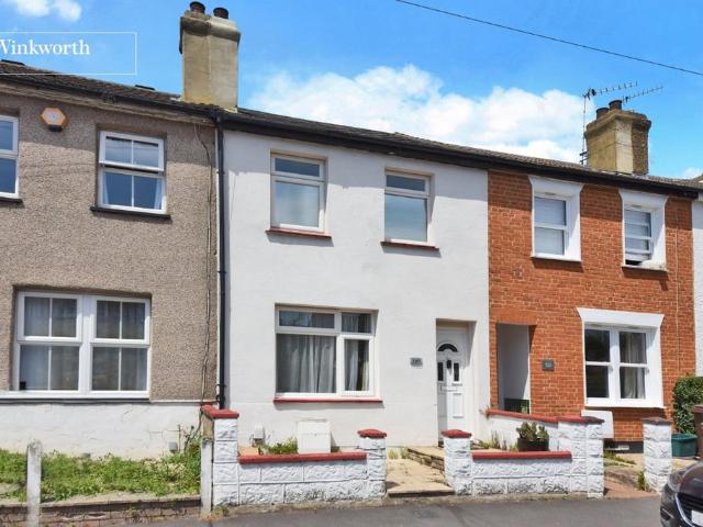 House for sale in Worcester Park, Greater London