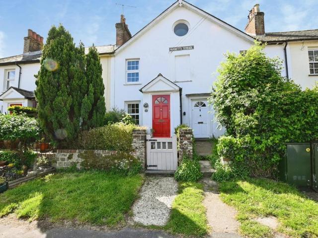 House for sale in Littlecote, West Sussex