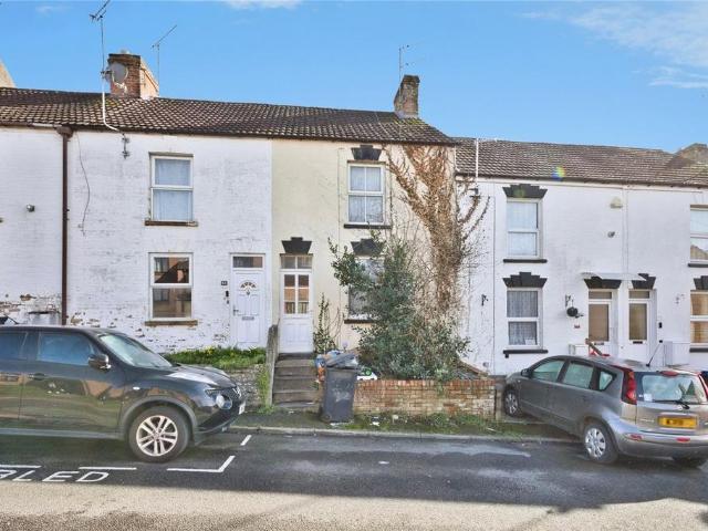 House for sale in Yeovil, Somerset