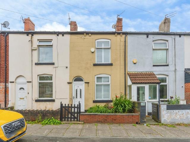 House for sale in Hurst Cross, Greenheys