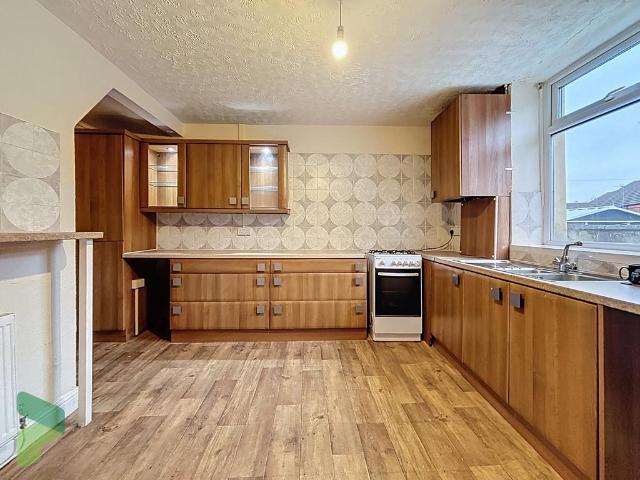 House for sale in Knowle Fold, Darwen