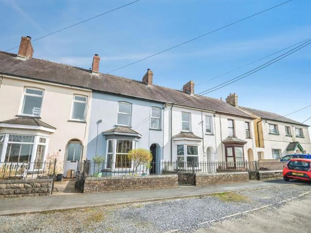 House for sale in St Clears, Wales
