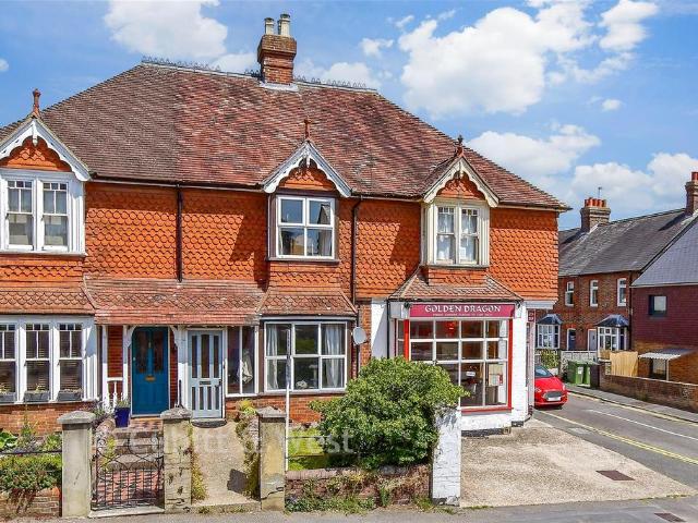 House for sale in Uckfield, Cross In Hand