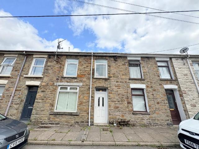 House for sale in Pontycymer, Wales