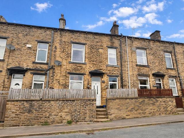 House for sale in Friendly, Sowerby Bridge