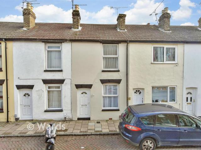 House for sale in Brompton, Gillingham