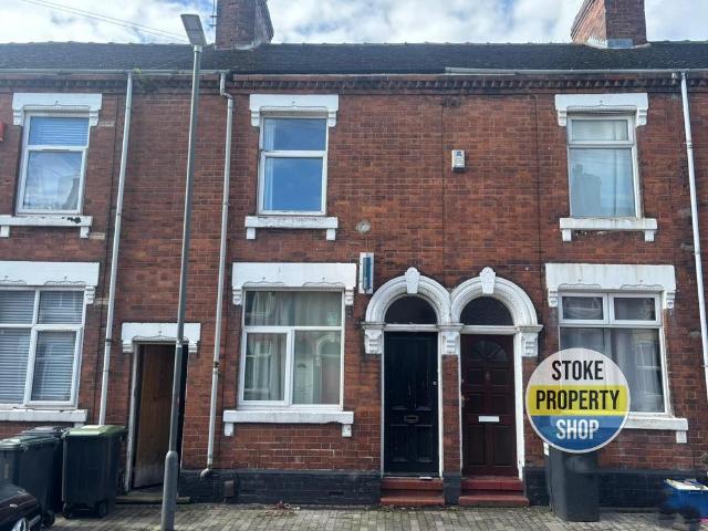 House for sale in Stoke, Stoke-on-Trent