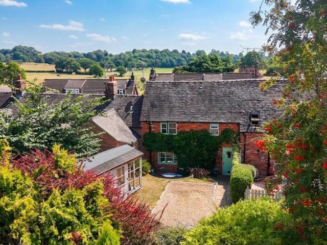 House for sale in Baswich, Staffordshire