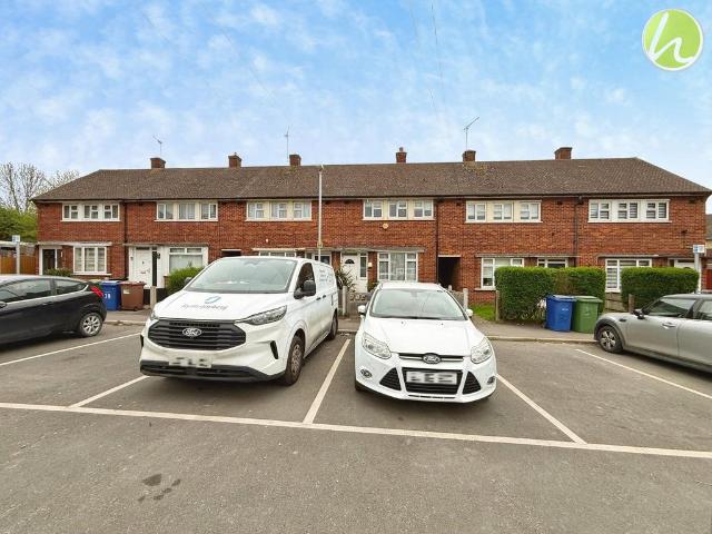 House for sale in South Ockendon, Essex