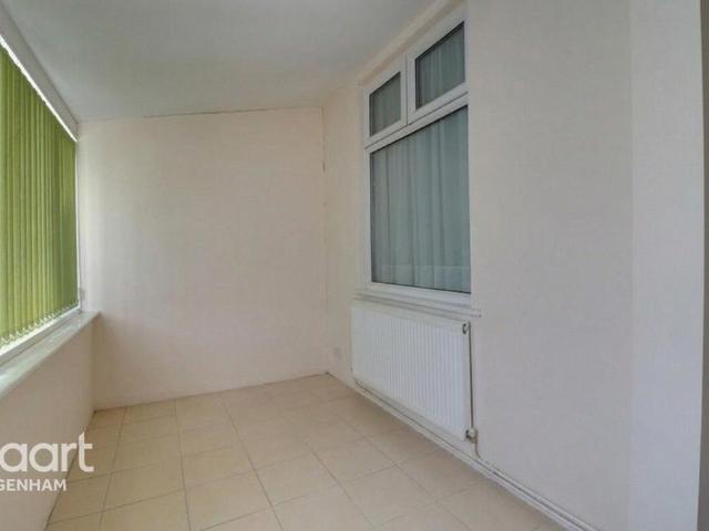 House for sale in Becontree, Greater London
