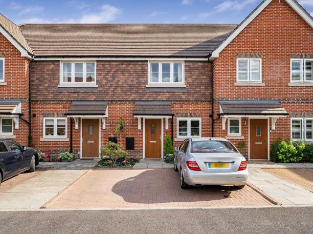 House for sale in Pachesham Park, Surrey