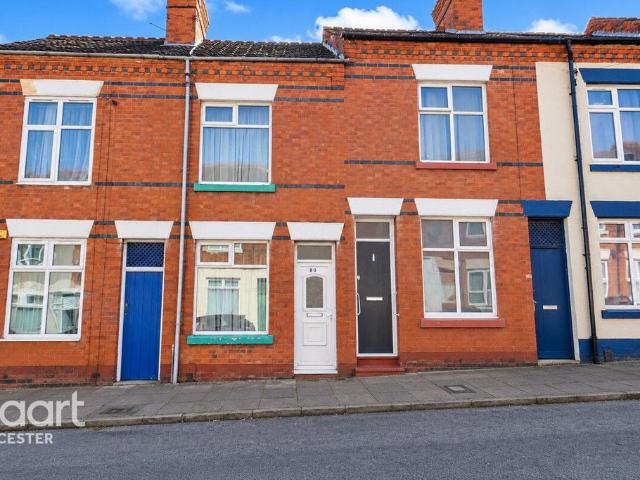House for sale in Black Friars, Leicester