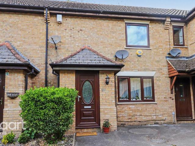 House for sale in Purfleet, Essex