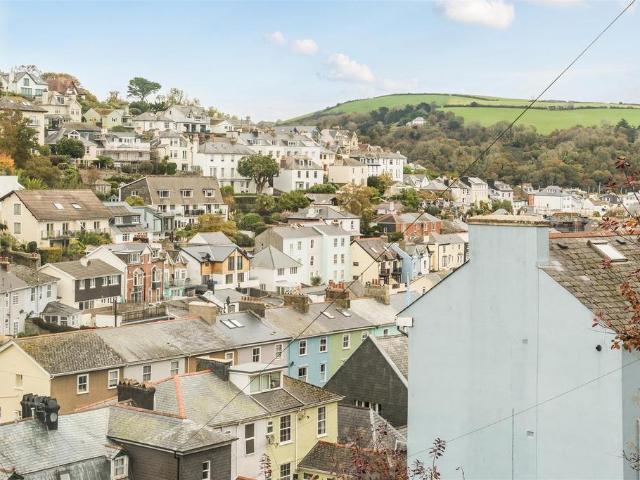 House for sale in Strode, Devon