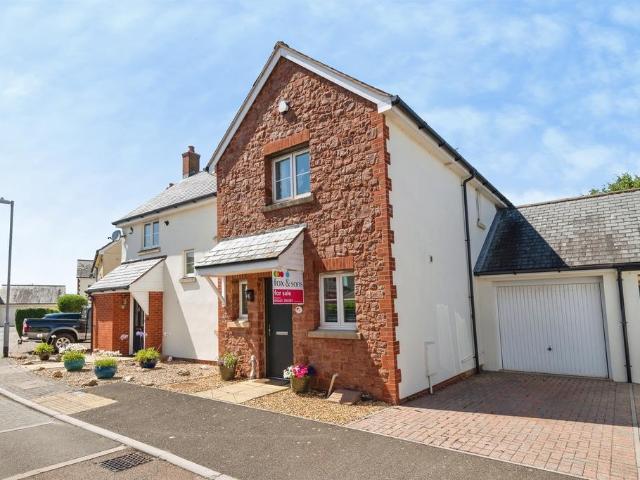 House for sale in Williton