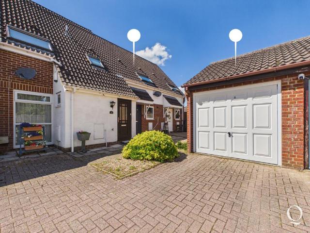 House for sale in Corfe Mullen