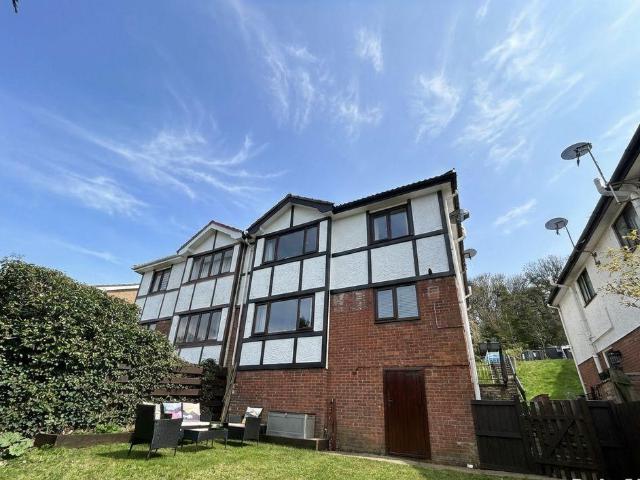 House for sale in Colwyn Bay, Wales