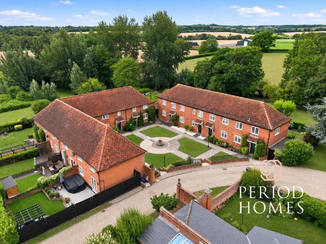 House for sale in Coxtie Green, Navestock Side