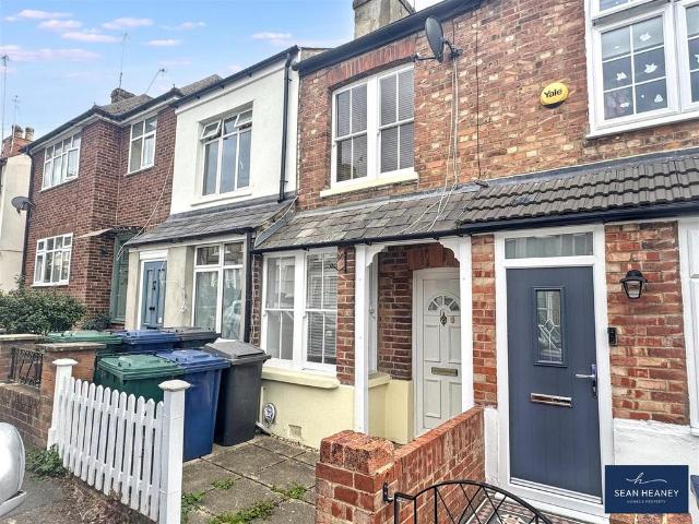 House for sale in High Barnet, Greater London