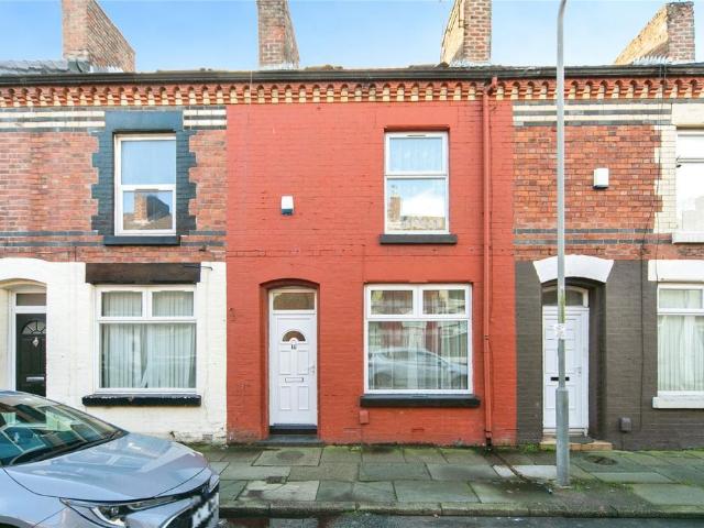 House for sale in Calderstones