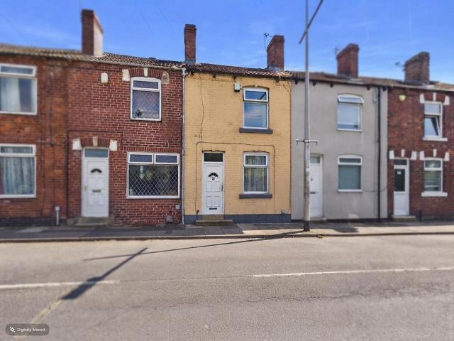 House for sale in Allerton Bywater, West Yorkshire