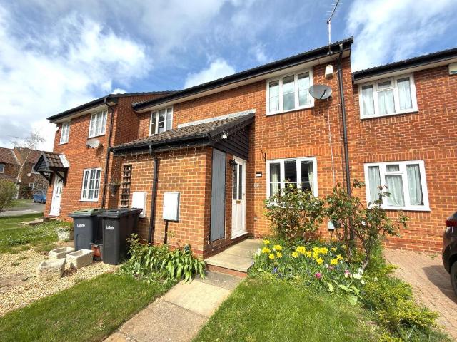 House for sale in Round Green, Luton