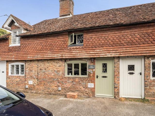 House for sale in Chawton, Bolton Low Houses