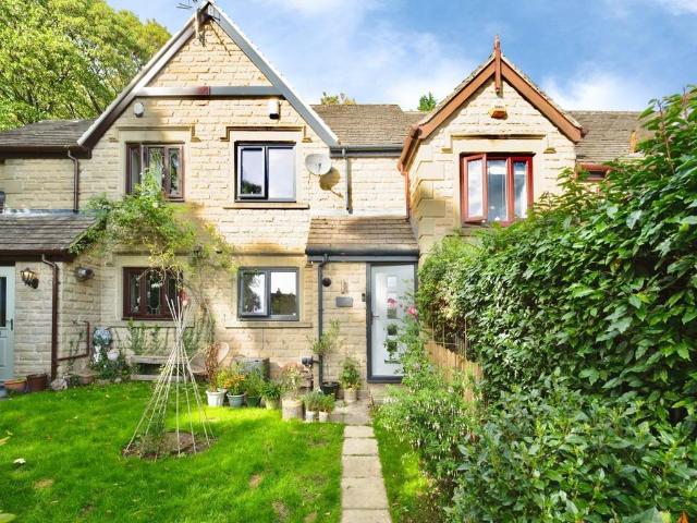 House for sale in Baildon, Bradford