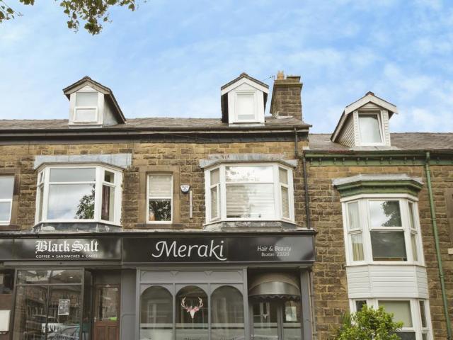 House for sale in Charlesworth, East Midlands