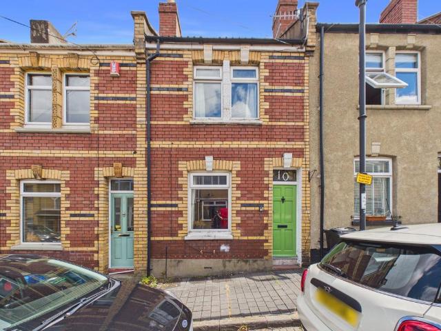 House for sale in Feckenham, City Of Bristol