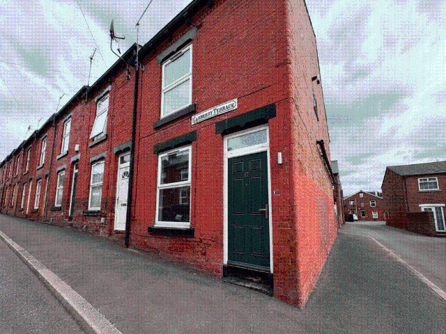 House for sale in Hyde Park, West Yorkshire