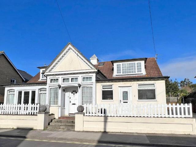House for sale in Milford-on-Sea, Ashurst Bridge