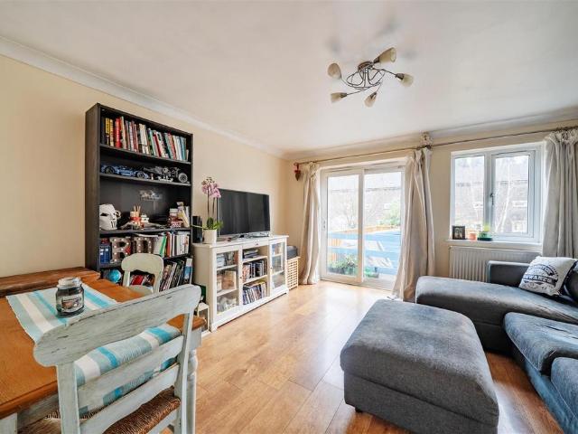 House for sale in Little London, Oakhill
