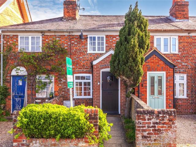 House for sale in Henley-on-Thames, Berrick Salome