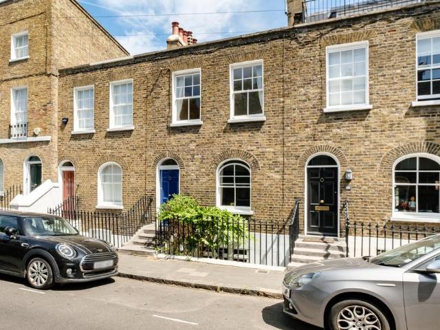 House for sale in Islington, Canonbury