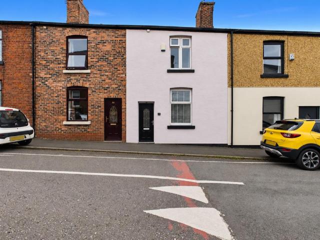House for sale in Godley, Greenheys