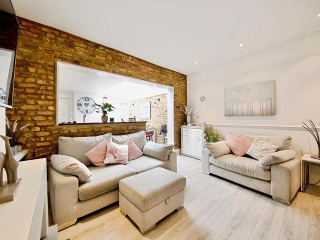 House for sale in North Finchley, Isle Of Man