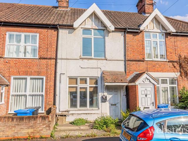 House for sale in Lakenham, East Bank