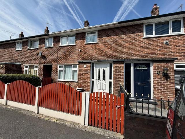House for sale in Cheetham Fold, Greenheys