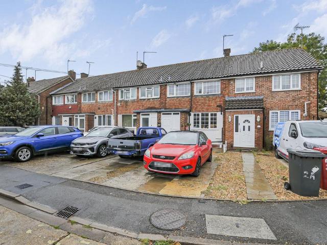 House for sale in Colnbrook with Poyle, Slough