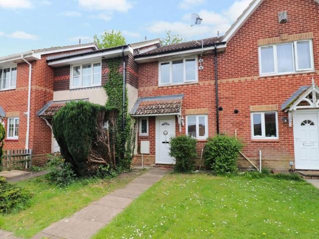 House for sale in Hedge End, Helford