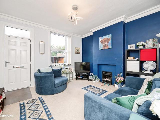 House for sale in Hawne, Dudley