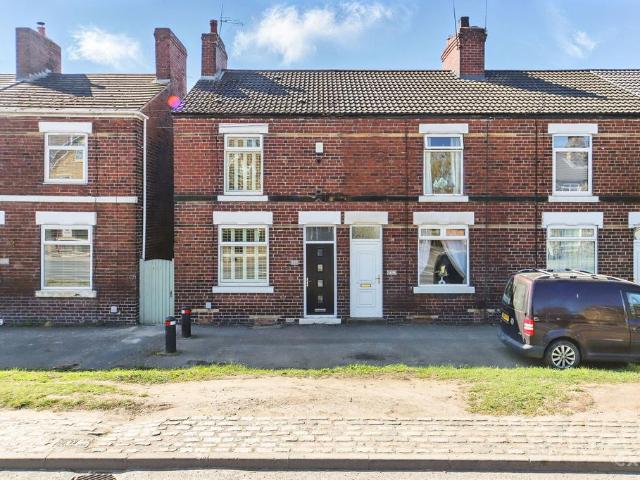 House for sale in Ackworth Moor Top, West Yorkshire