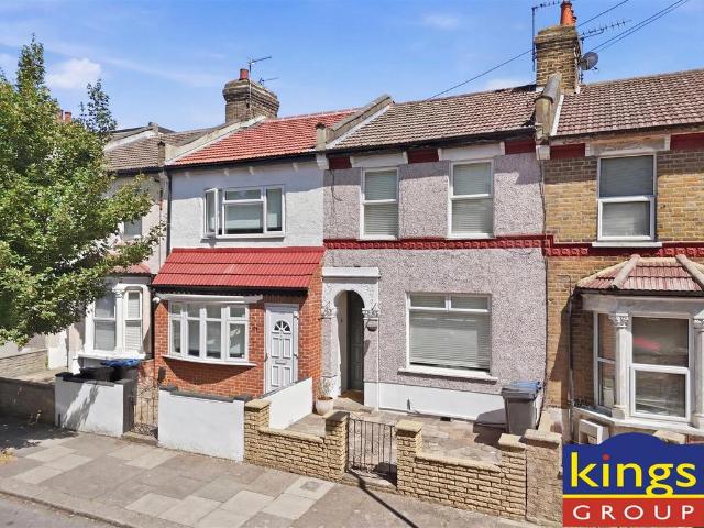House for sale in Edmonton, Greater London